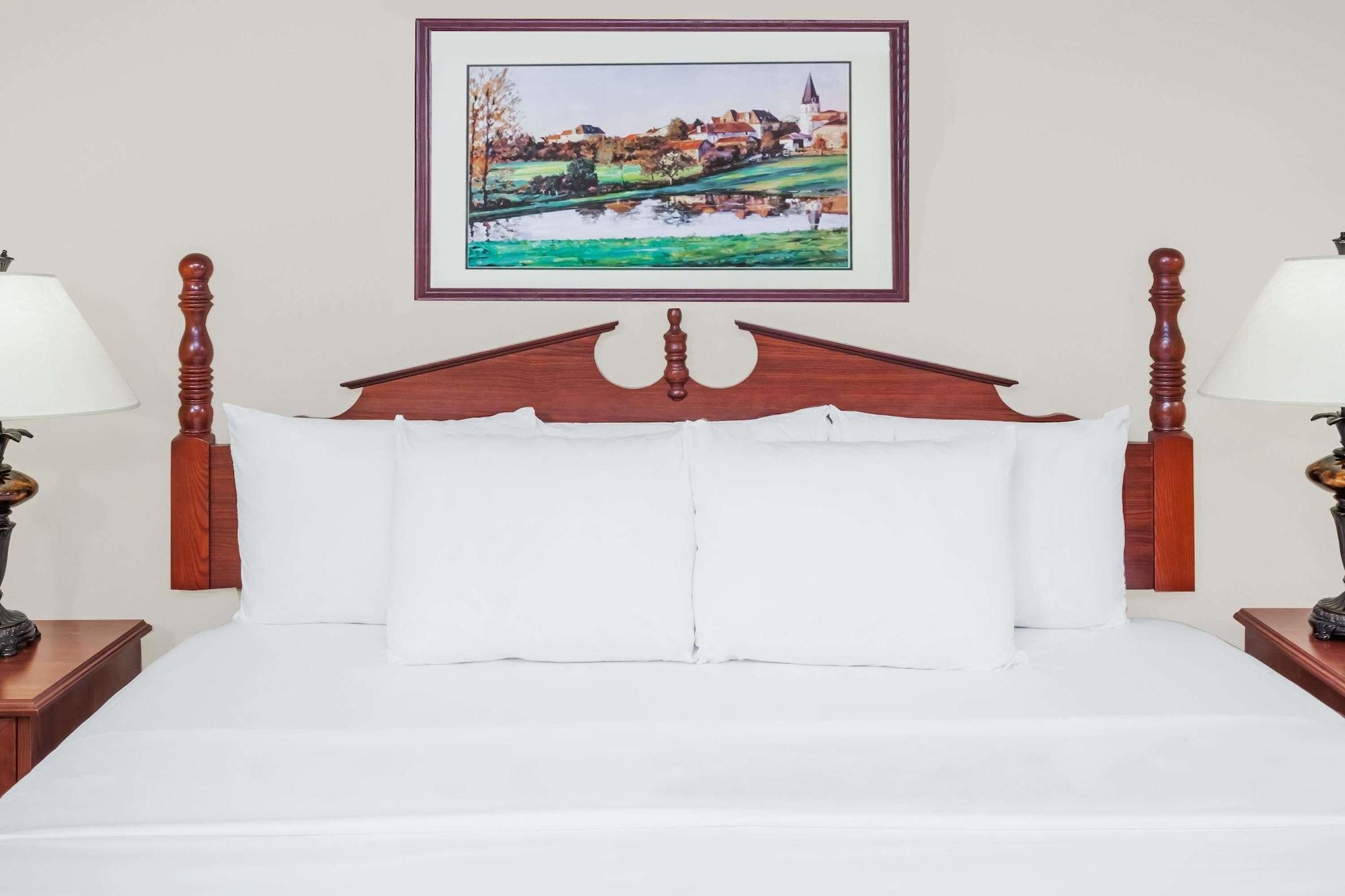 Baymont By Wyndham Elkhart Otel Dış mekan fotoğraf