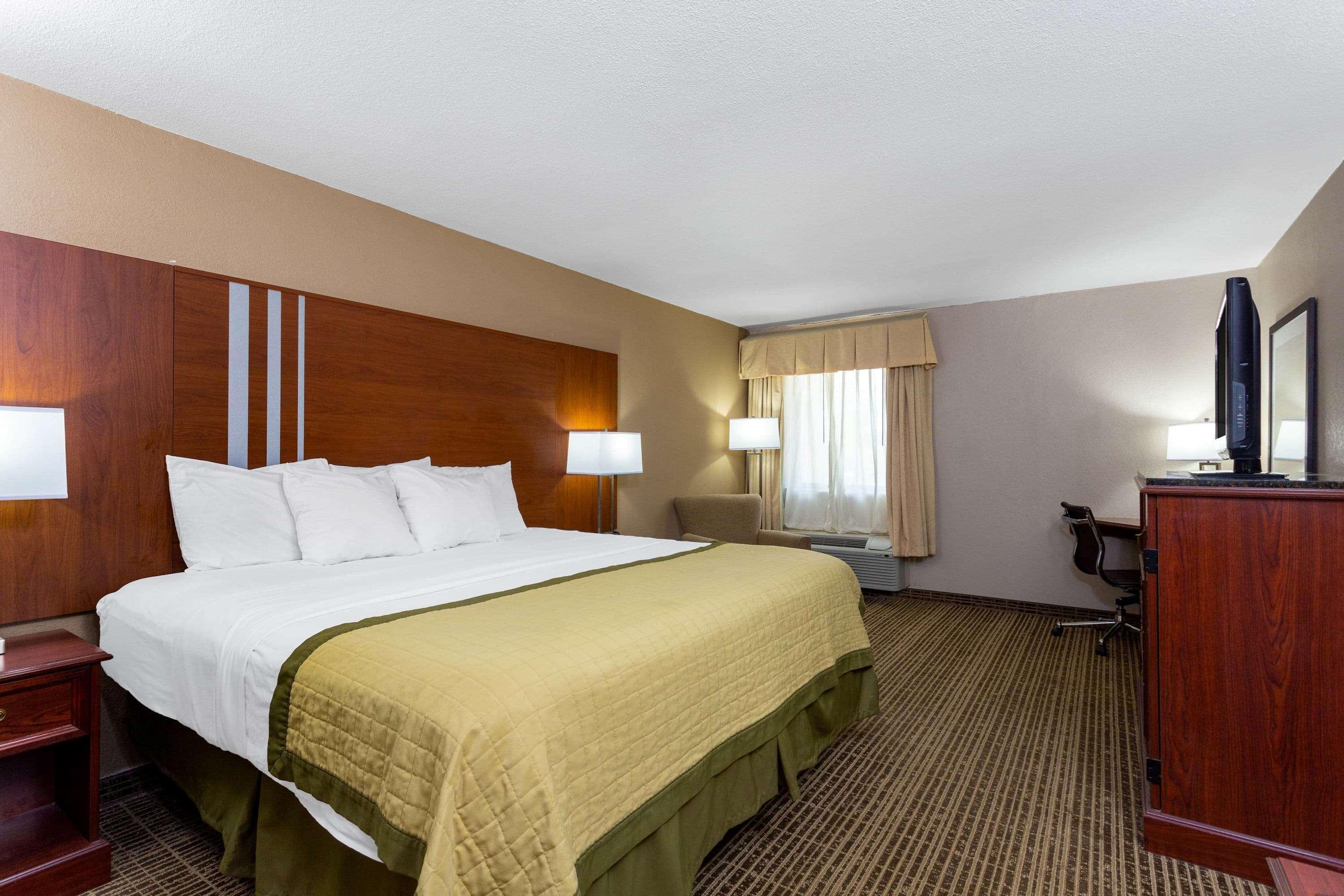 Baymont By Wyndham Elkhart Otel Dış mekan fotoğraf
