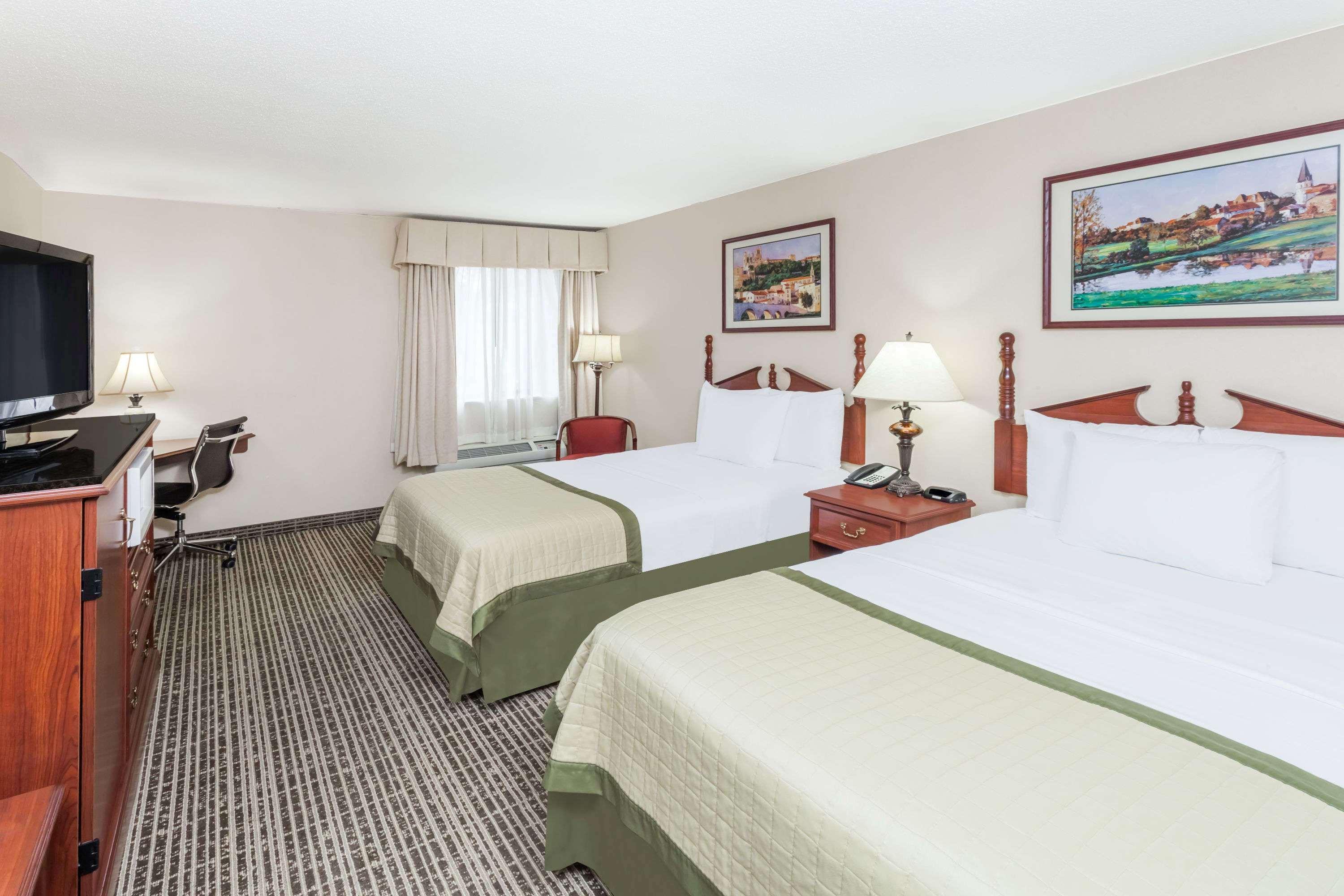 Baymont By Wyndham Elkhart Otel Dış mekan fotoğraf