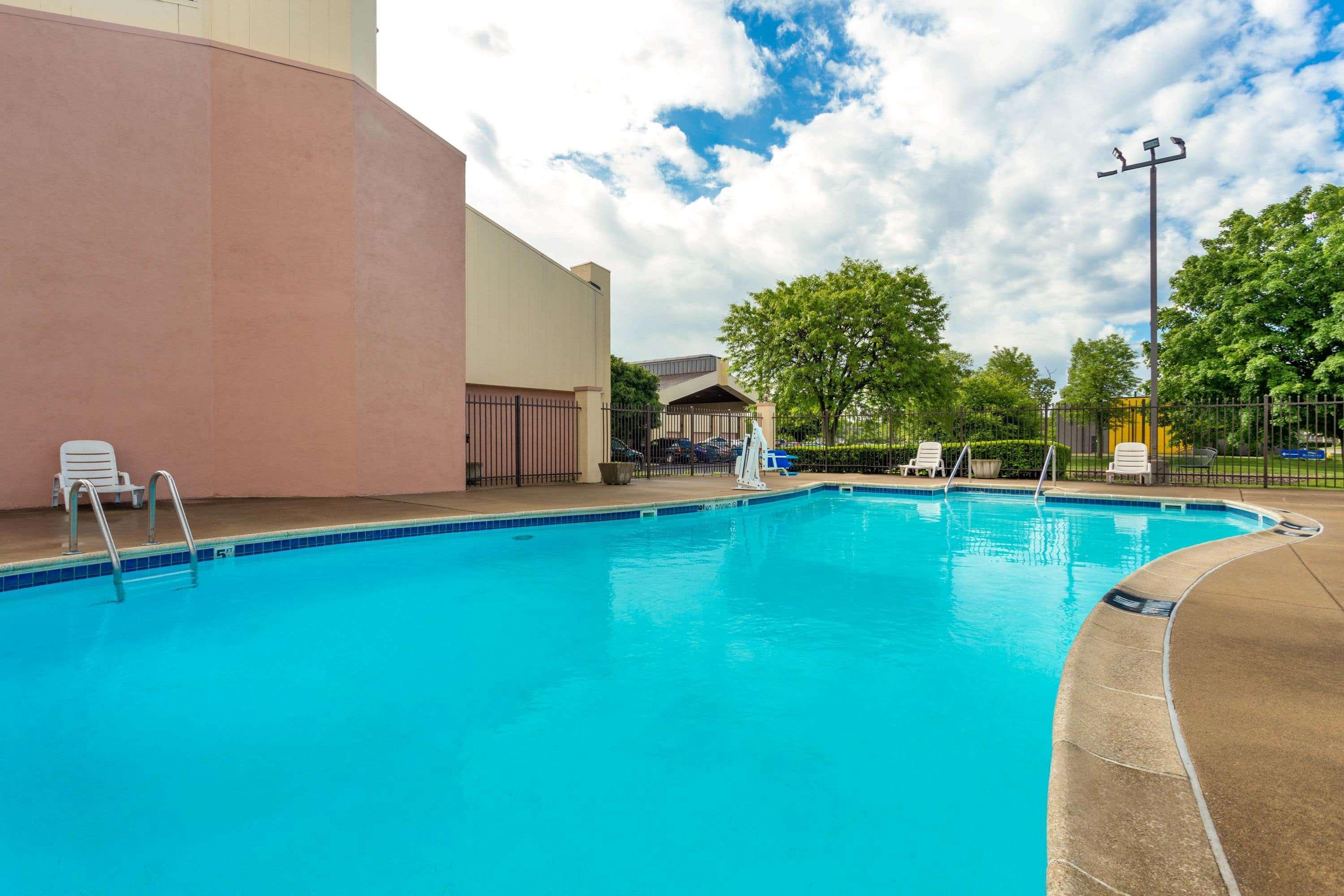 Baymont By Wyndham Elkhart Otel Dış mekan fotoğraf